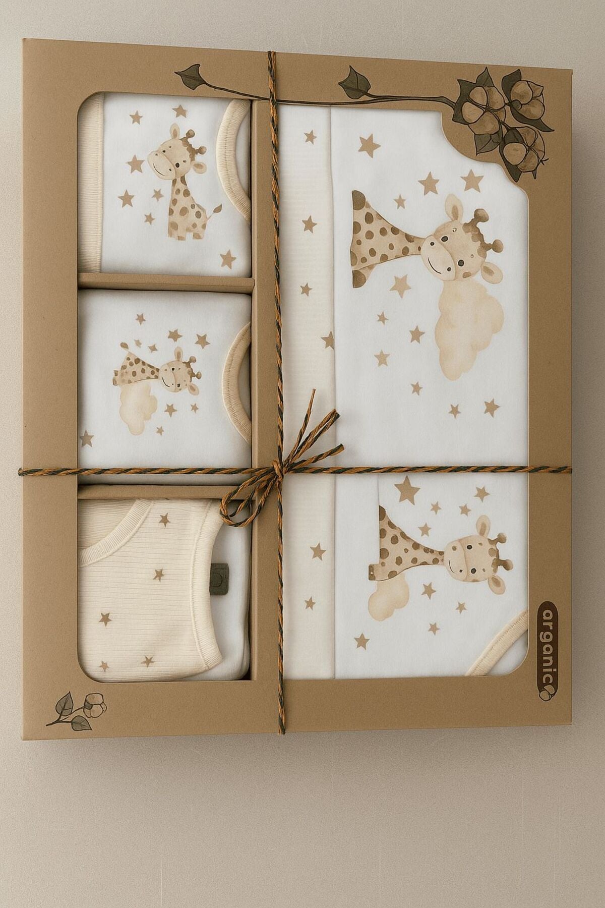 10’lu Organik Yıldızlı Zürafa Baskılı Lüks Yenidoğan Hastane Çıkışı Seti %100 Pamuk Bebek Seti