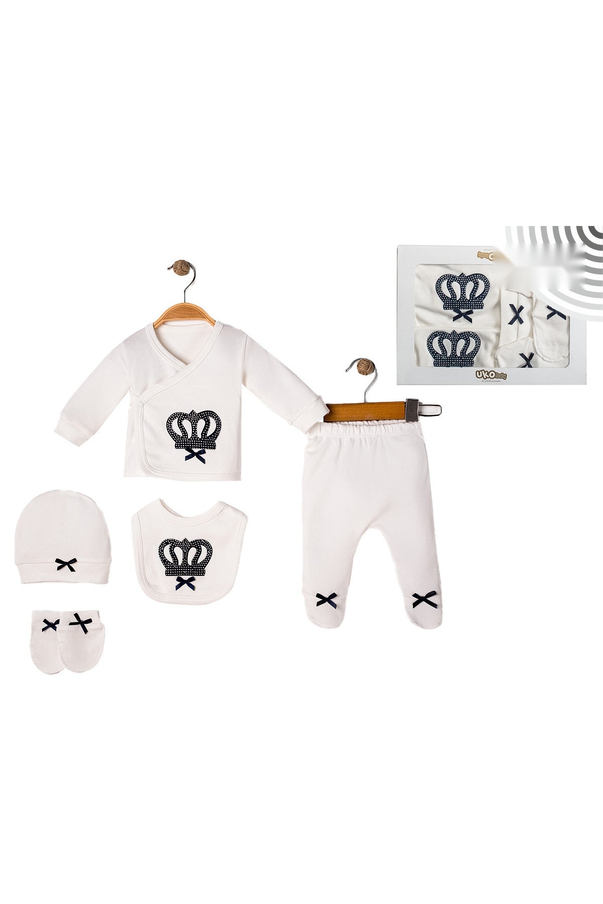 Kutulu 5 Parça Yenidoğan Hastane Çıkışı Seti Taç Desenli Taşlı %100 Pamuk