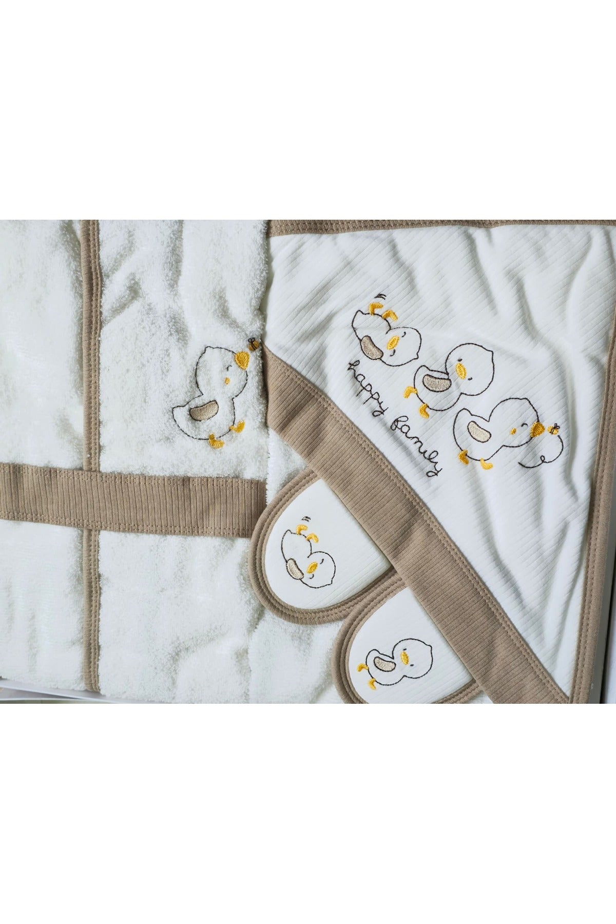Ördek Desenli Lüks Bebek Bornoz Havlu Seti 2 Yaş / Uni